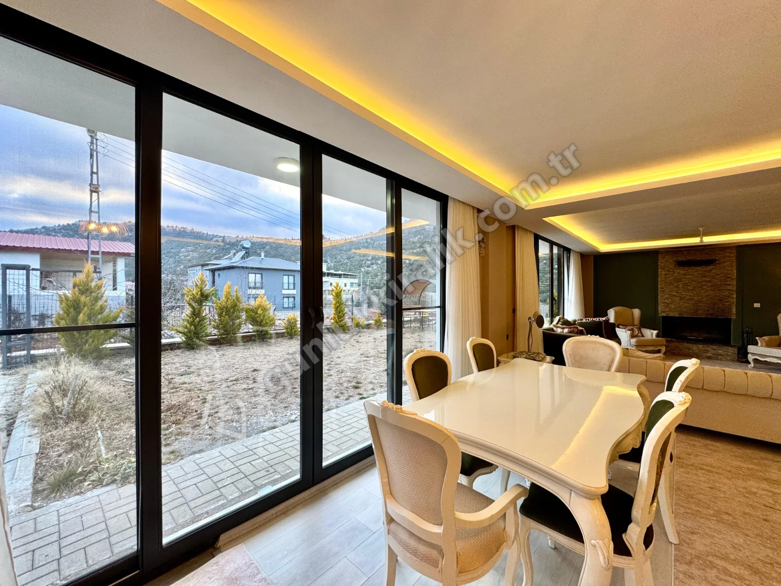 Şömineli Dağ Evi Mersin — fotoğraf 15